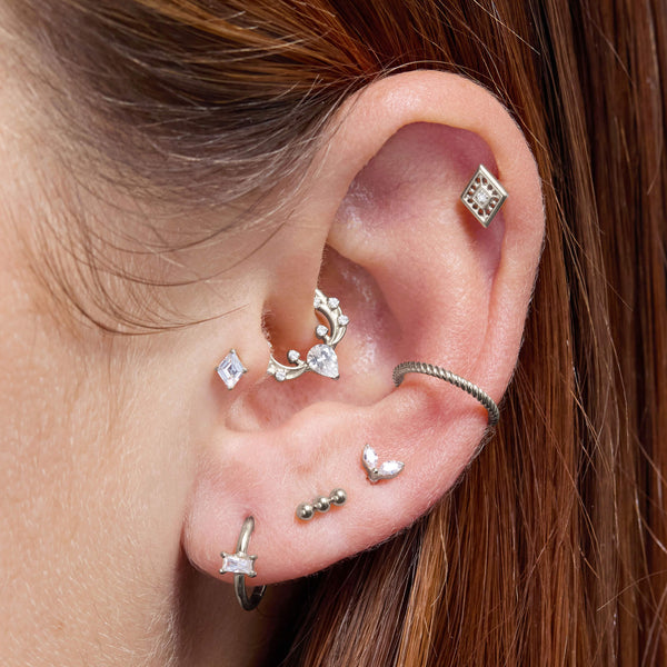 Small 3-Cluster Piercing